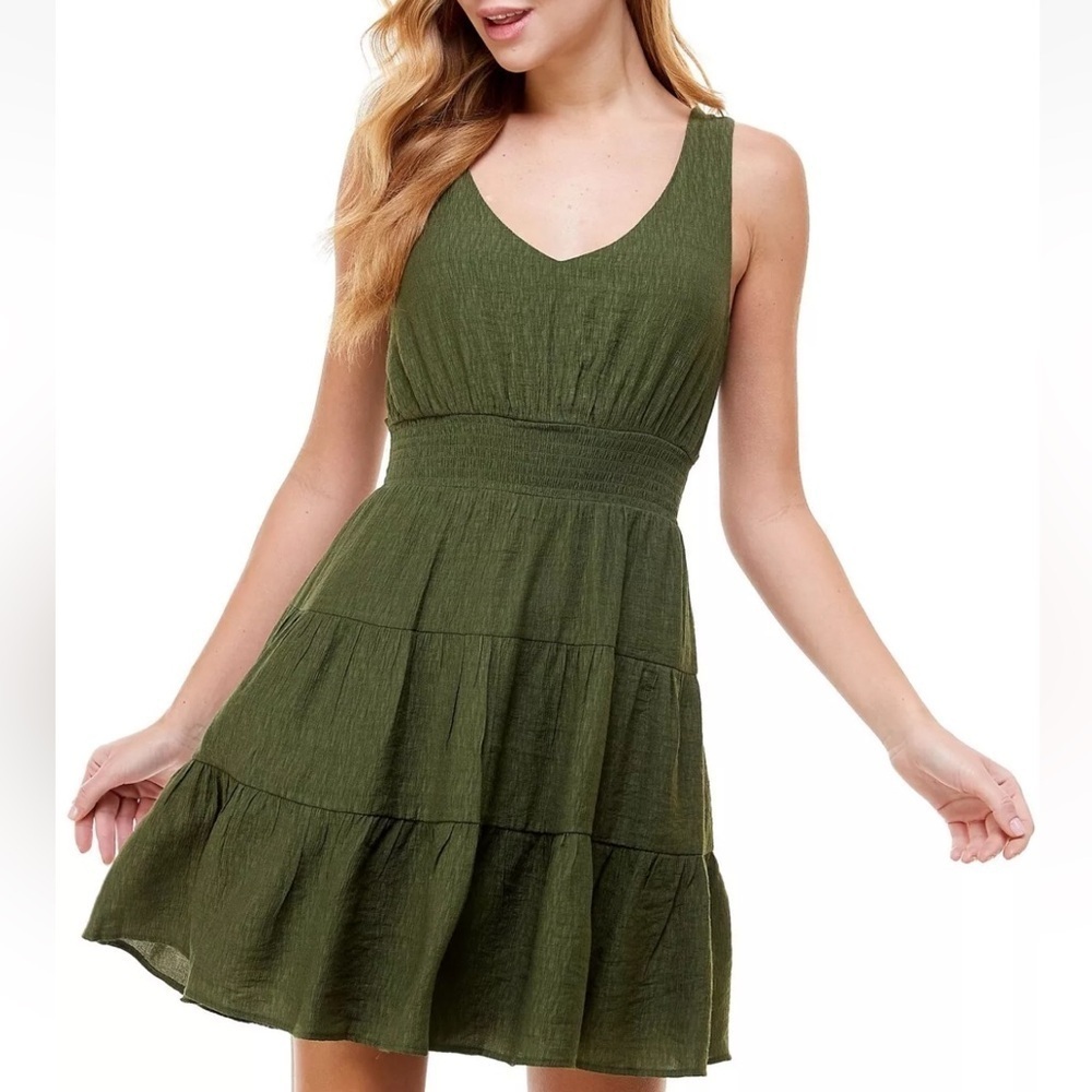 CITY STUDIO Womens‎ Green Stretch Cut Out Smocked Tie-back Tiered Sleeveless